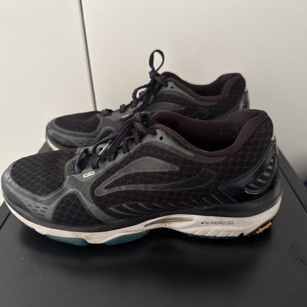 Abeo Shoes Womens 8.5 Aero 2.0 Pro Sneakers Black Lace Up Low Top Comfort